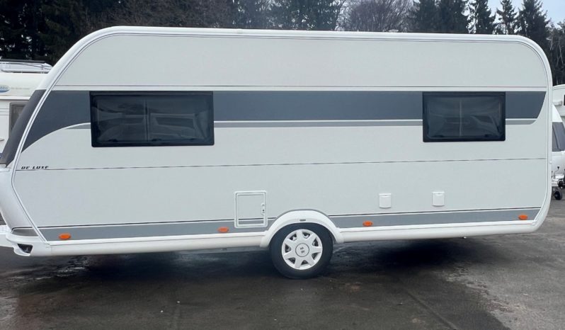 HOBBY DeLuxe 495 UL, Neufahrzeug, Modell 2026 voll