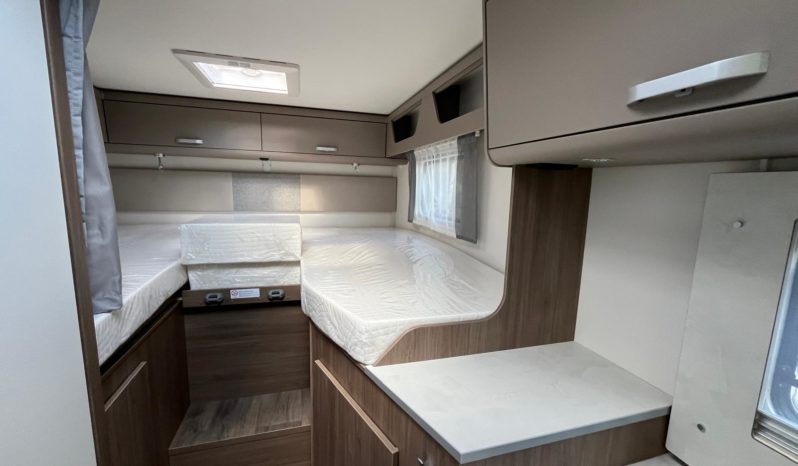 Carado T338, Automatik inkl. Digitalpaket, Hubbett, Neufahrzeug 2025 voll