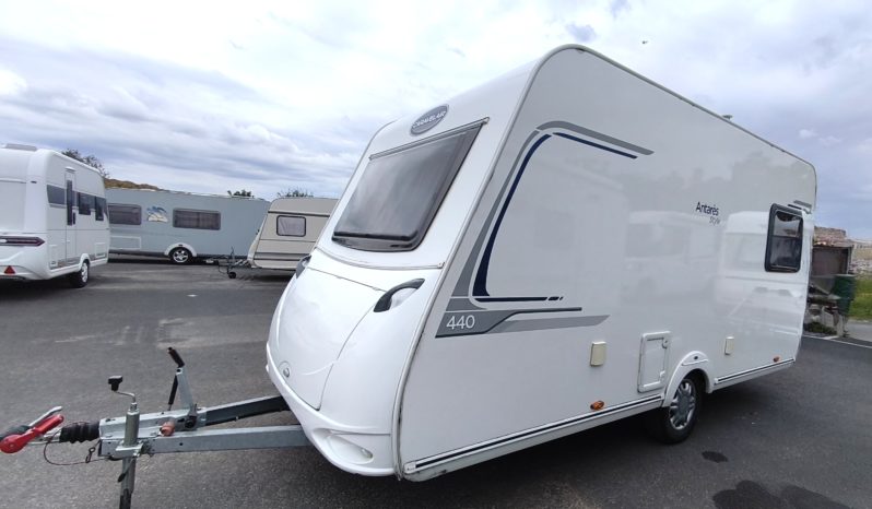 CARAVELAIR Antares 440 voll