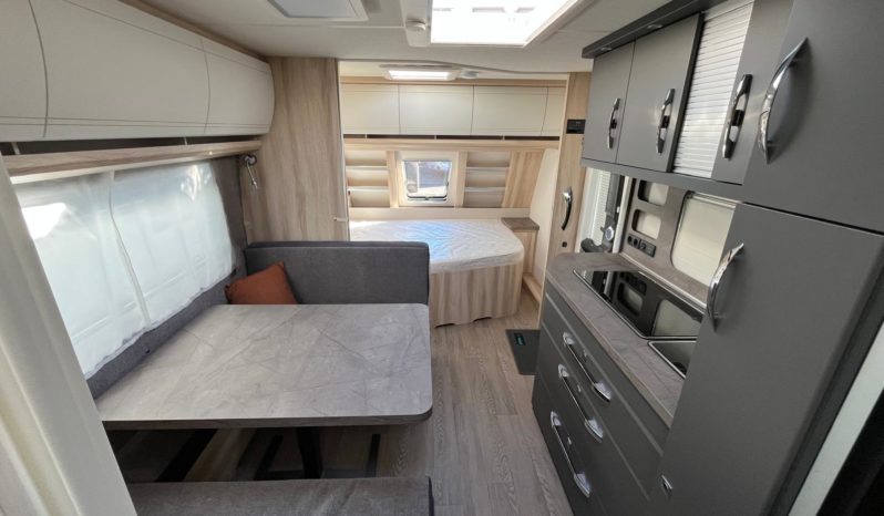 HOBBY DeLuxe 545 KMF, Neufahrzeug, Modell 2026 voll