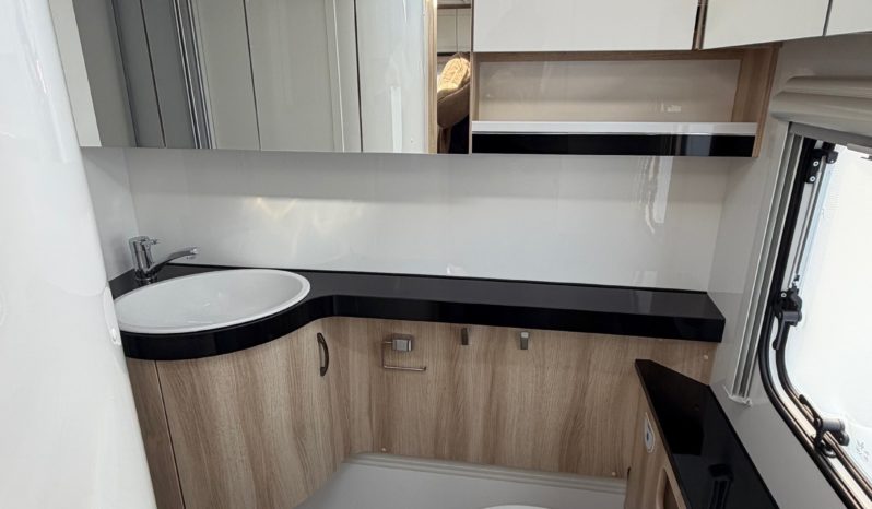 HOBBY DeLuxe 495 WFB, Neufahrzeug, Modell 2026 voll