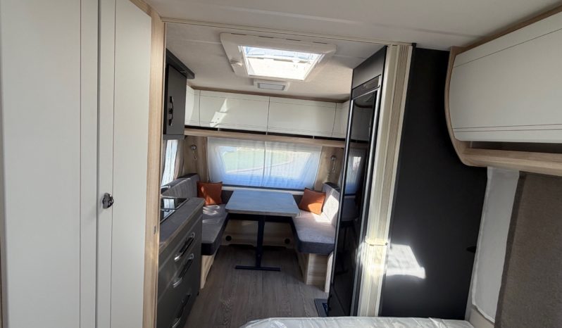 HOBBY DeLuxe 495 WFB, Neufahrzeug, Modell 2026 voll