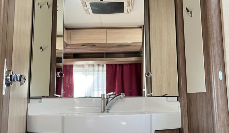 HOBBY DeLuxe 400SFe voll