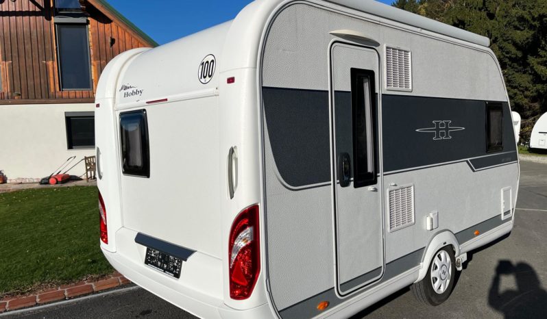 HOBBY DeLuxe 400SFe voll