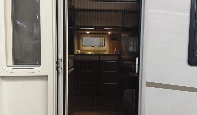 Hymer Nova SL 541 Active Tourer voll