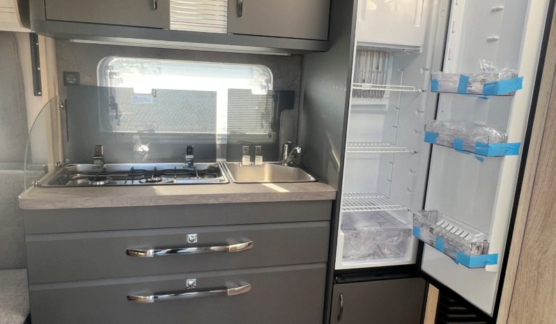 Hobby DeLuxe 515 UHL, Neufahrzeug, Modell 2026 voll