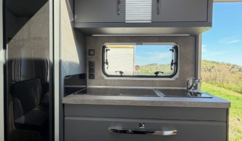 Hobby De Luxe 490 KMF, Neufahrzeug, Modell 2026 voll