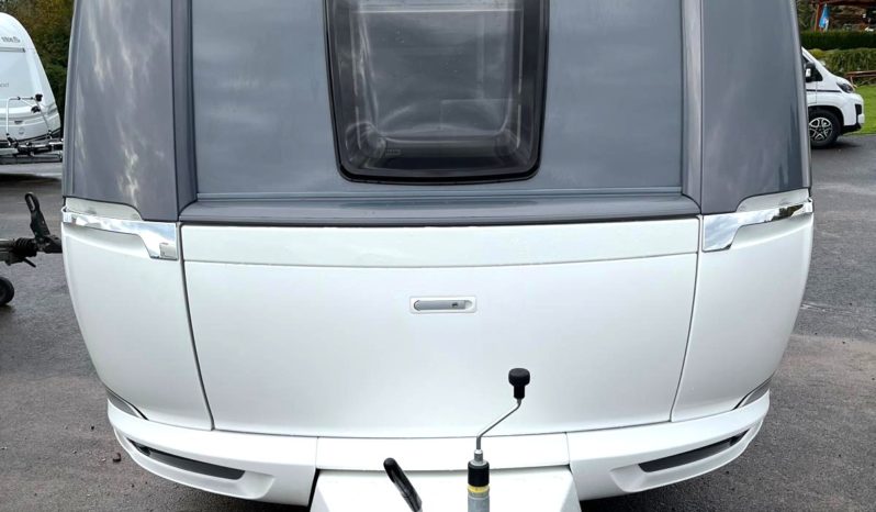 Hobby Excellent Edition 490 KMF, Neufahrzeug, Modell 2026 voll