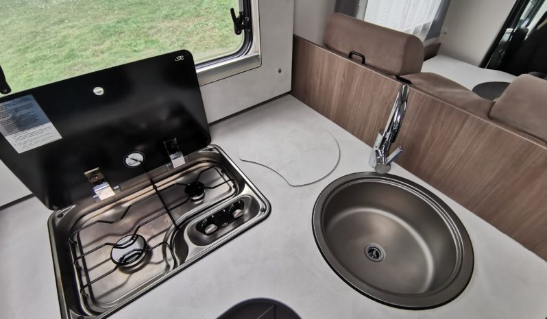 Carado/FIAT T338 voll