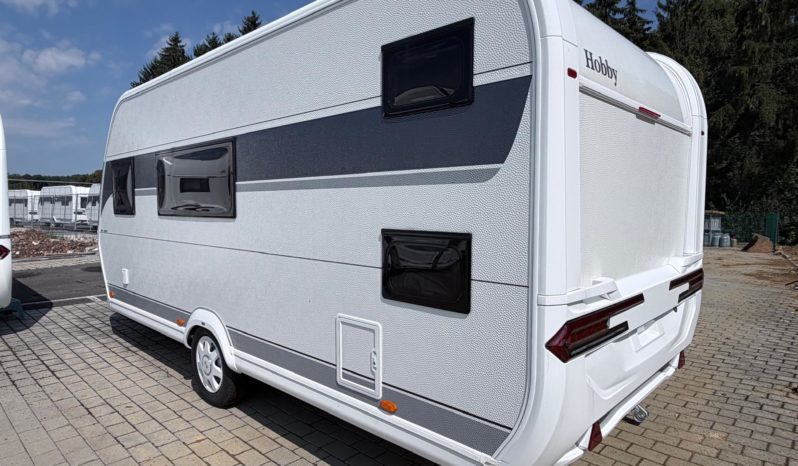 Hobby De Luxe 490 KMF, Neufahrzeug, Modell 2026 voll
