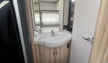 Hobby DeLuxe 460 UFe, Neufahrzeug, Modell 2026 voll