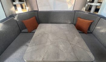 Hobby DeLuxe 460 UFe, Neufahrzeug, Modell 2026 voll