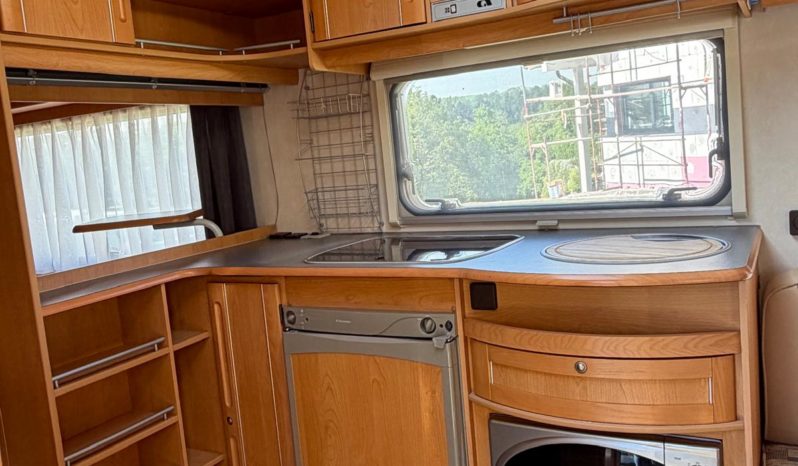 ADRIA B502UP voll