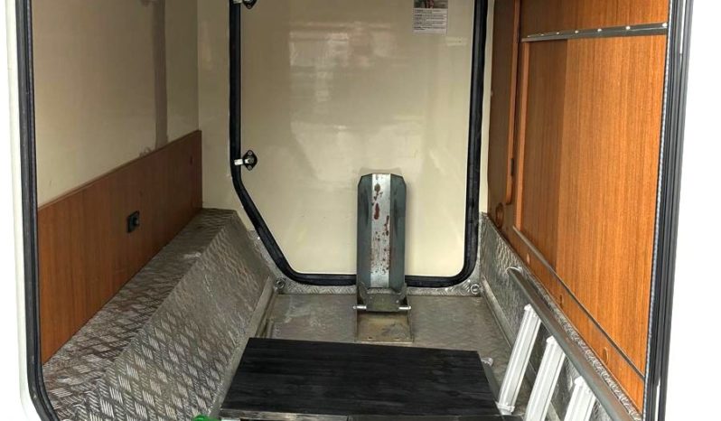 Elnagh Magnum 29, vollintegriet, 5 Sitzplätze Zulassung full